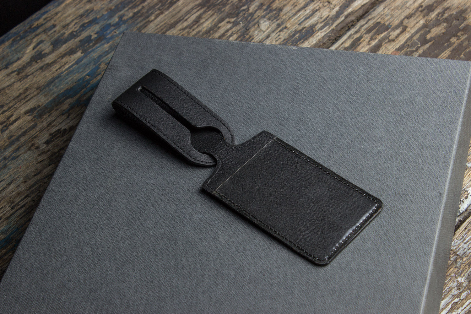 Handcrafted Cowhide Leather Luggage Tag